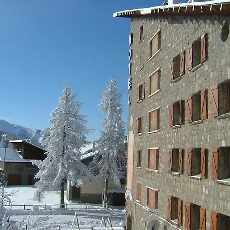 Le Chastellan Double Roomchambre Double Hotel Peone